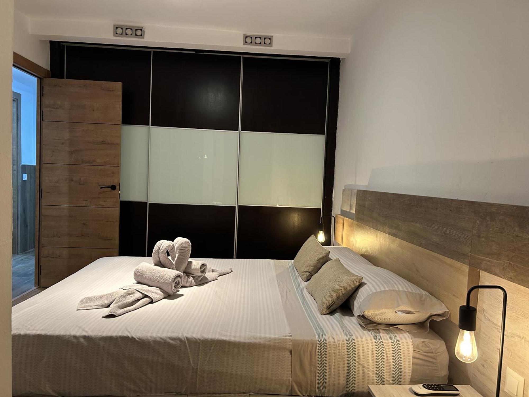 Lujo A Tu Alcance Con Spa Y Garaje Pleno Centro Huelva Exteriér fotografie