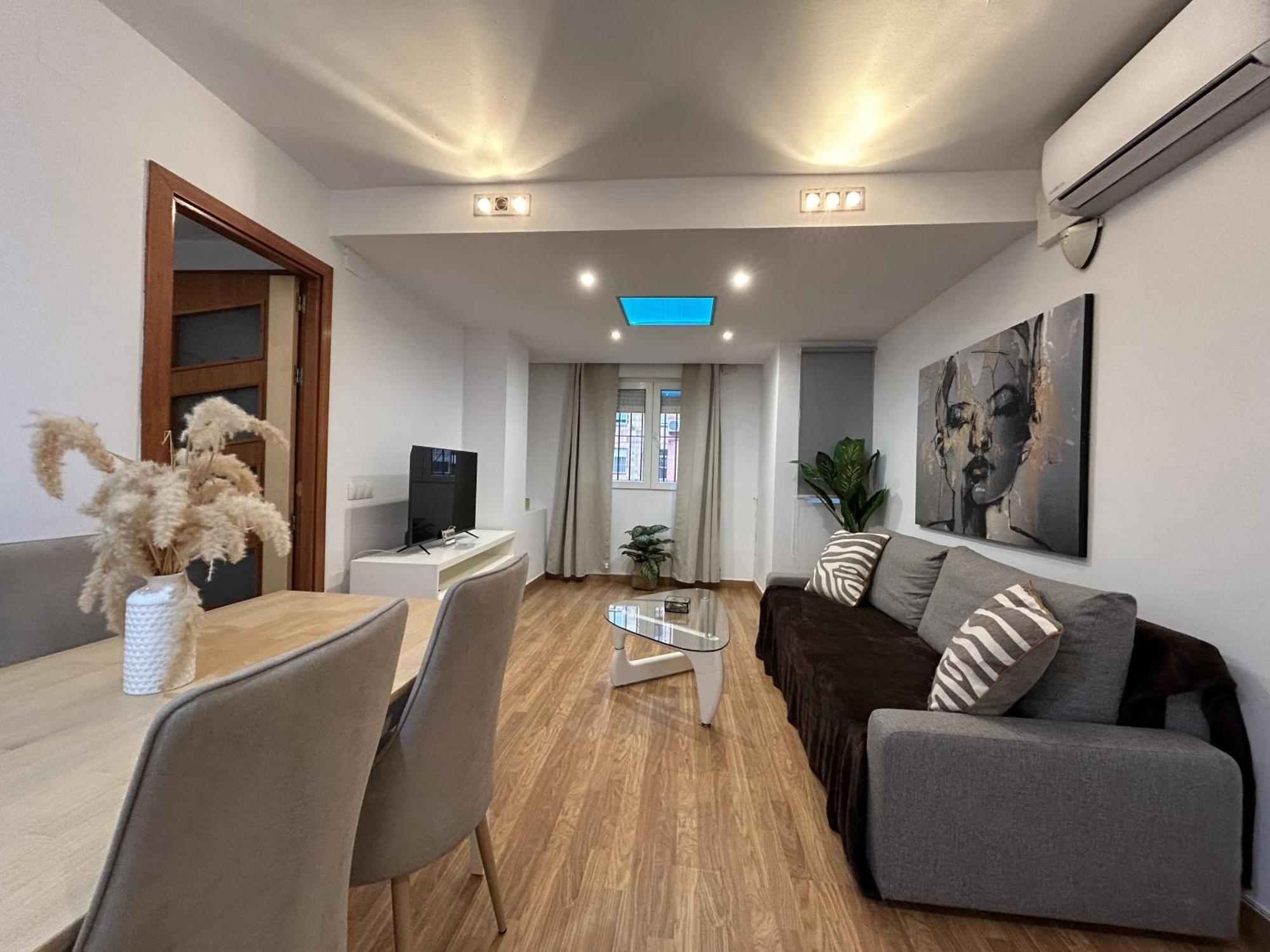 Lujo A Tu Alcance Con Spa Y Garaje Pleno Centro Huelva Exteriér fotografie