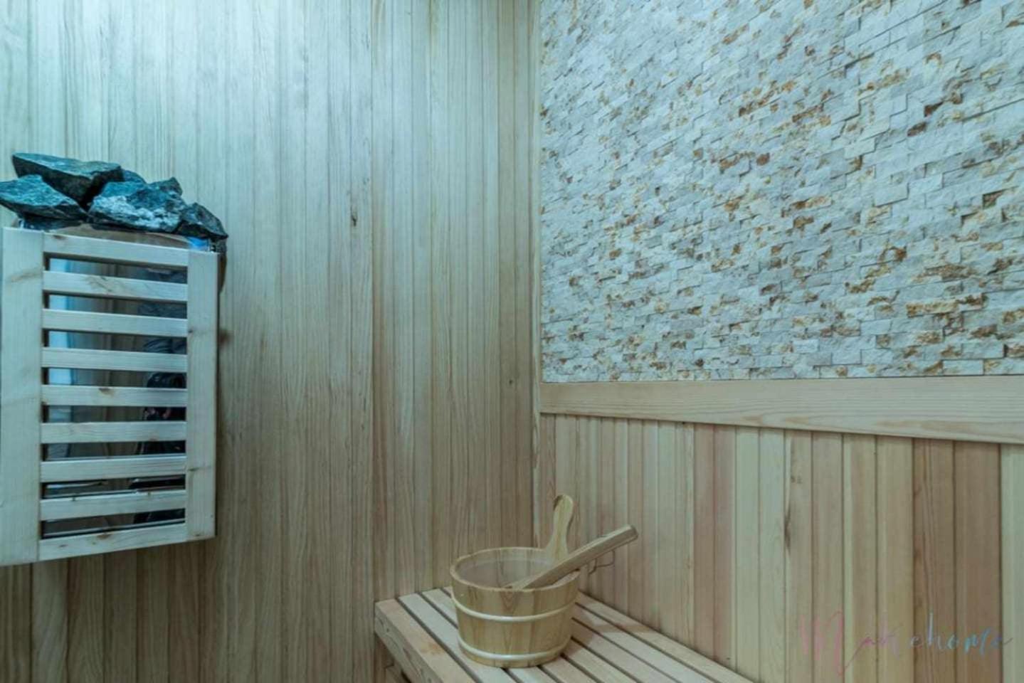 Lujo A Tu Alcance Con Spa Y Garaje Pleno Centro Huelva Exteriér fotografie